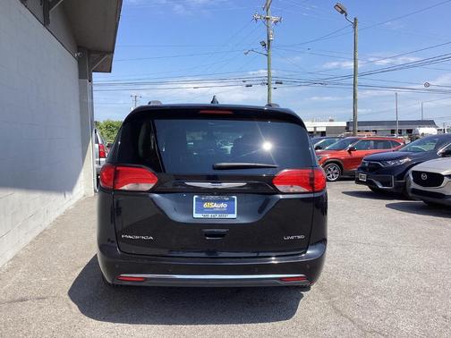 2019 Chrysler Pacifica Limited