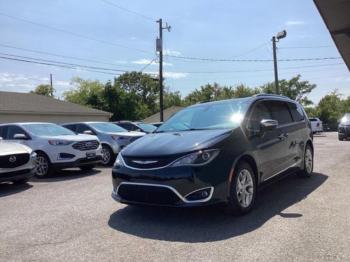 2019 Chrysler Pacifica Limited