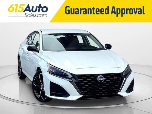 2023 Nissan Altima SR FWD
