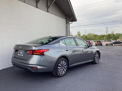 2024 Nissan Altima S FWD