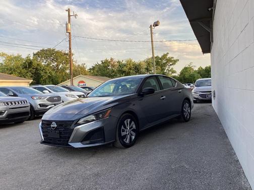2024 Nissan Altima S FWD