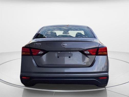 2024 Nissan Altima S FWD