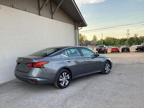 2024 Nissan Altima S FWD