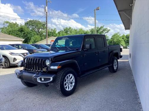 2023 Jeep Gladiator Sport S