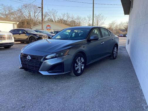 2024 Nissan Altima S FWD