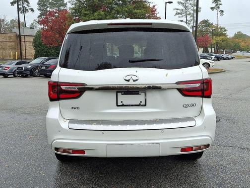 2024 INFINITI QX80 PREMIUM SELECT AWD