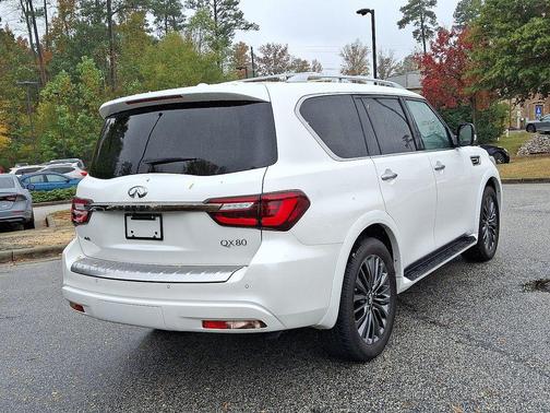 2024 INFINITI QX80 PREMIUM SELECT AWD