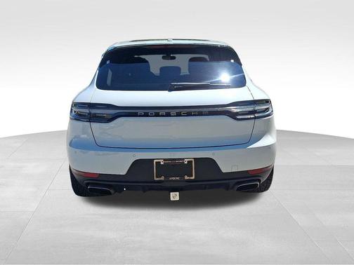 Carrara White Metallic 2020 Porsche Macan Macan