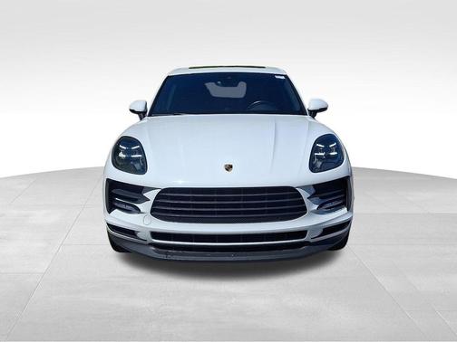 Carrara White Metallic 2020 Porsche Macan Macan