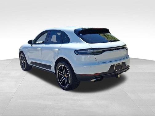 Carrara White Metallic 2020 Porsche Macan Macan