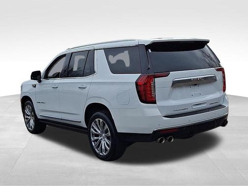 Summit White 2023 GMC Yukon Denali