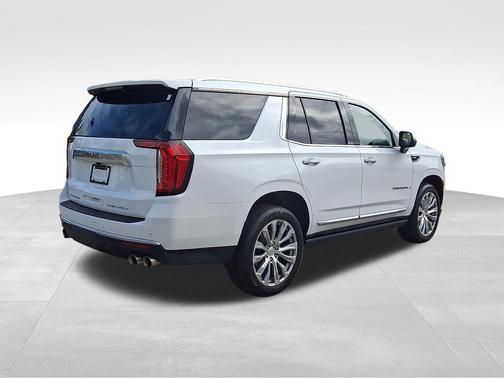 Summit White 2023 GMC Yukon Denali
