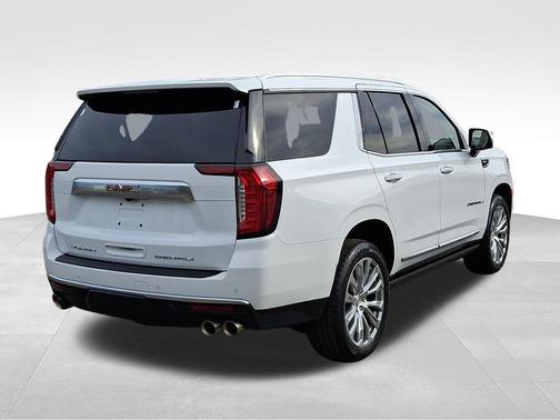 Summit White 2023 GMC Yukon Denali