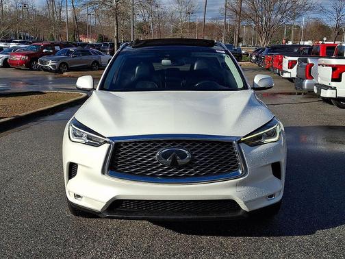 2022 INFINITI QX50 LUXE