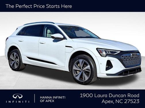 2024 Audi Q8 e-tron Premium Plus