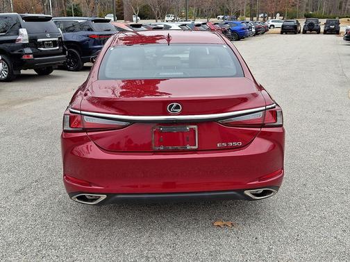 2023 Lexus ES 350 Base