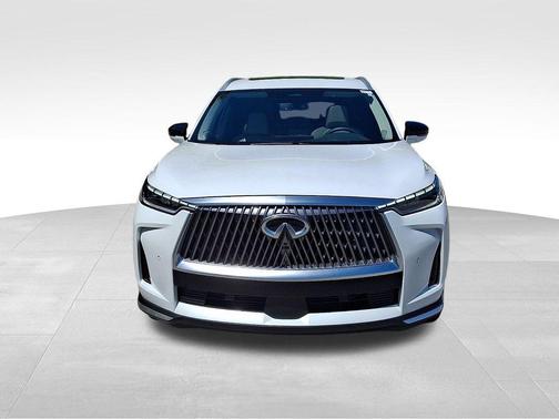 Radiant White 2026 INFINITI QX60 LUXE FWD
