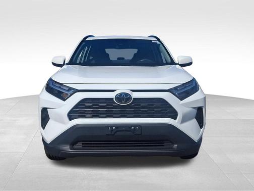 Ice 2024 Toyota RAV4 XLE
