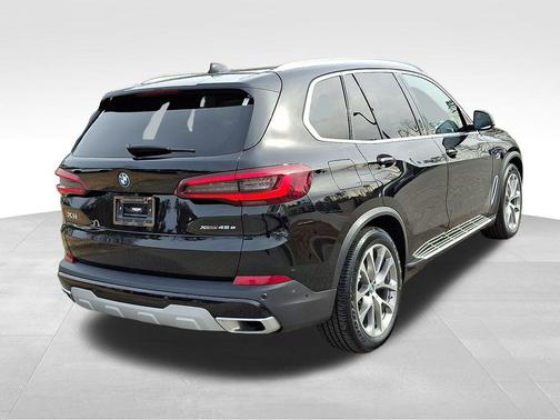 2023 BMW X5 PHEV xDrive45e