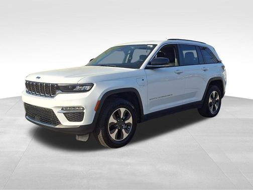 Bright White Clearcoat 2024 Jeep Grand Cherokee 4xe Base