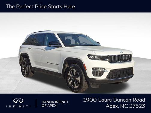 Bright White Clearcoat 2024 Jeep Grand Cherokee 4xe Base