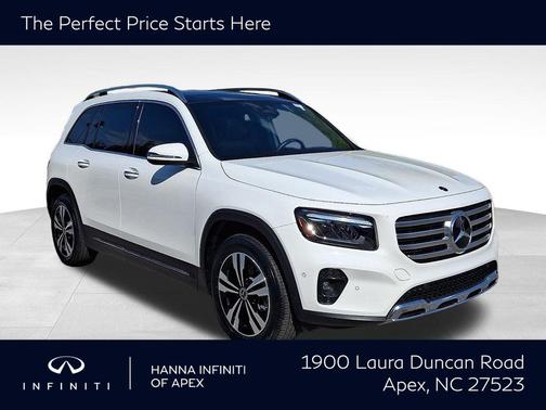 Polar White 2025 Mercedes-Benz GLB 250 4MATIC