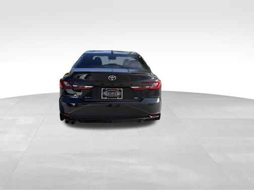 Underground 2025 Toyota Camry SE