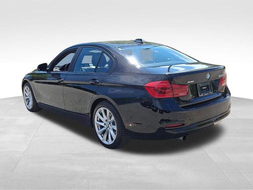 Jet Black 2017 BMW 320 i