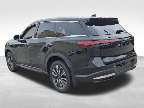 Mineral Black 2027 INFINITI QX60 LUXE FWD