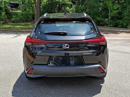 2021 Lexus UX 250h Base