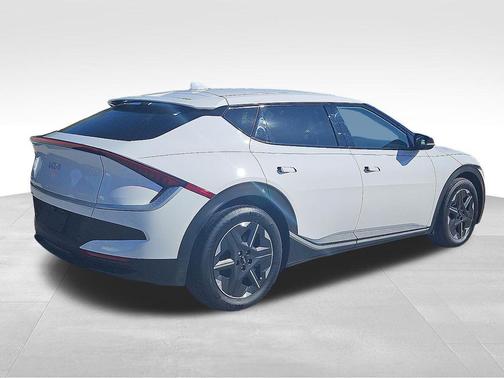 2025 Kia EV6 Light Long Range