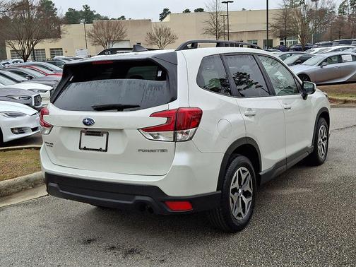 2024 Subaru Forester Premium