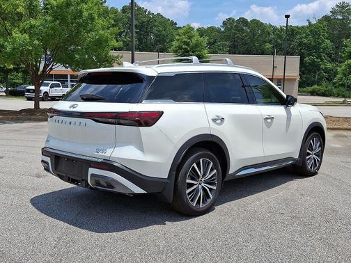 2025 INFINITI QX60 SENSORY
