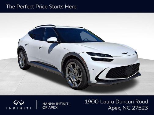 Uyuni White 2024 Genesis GV60 Performance AWD