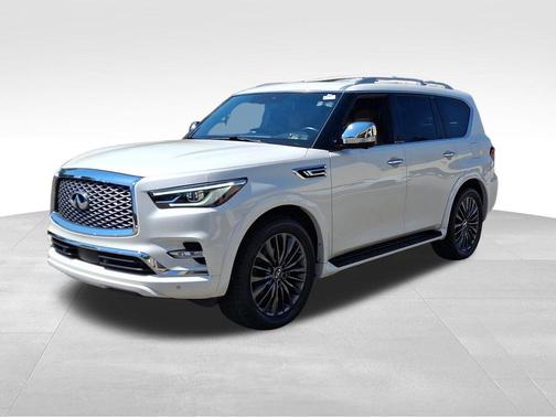 Moonstone White 2024 INFINITI QX80 SENSORY AWD