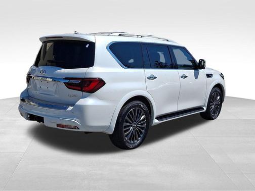 Moonstone White 2024 INFINITI QX80 SENSORY AWD