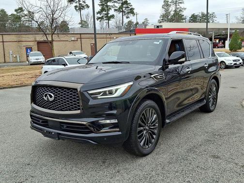 2024 INFINITI QX80 SENSORY AWD