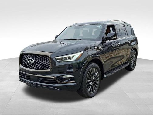 2024 INFINITI QX80 SENSORY AWD