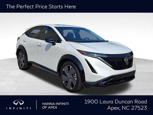 Everest White Pearl Tricoat 2024 Nissan ARIYA PLATINUM+