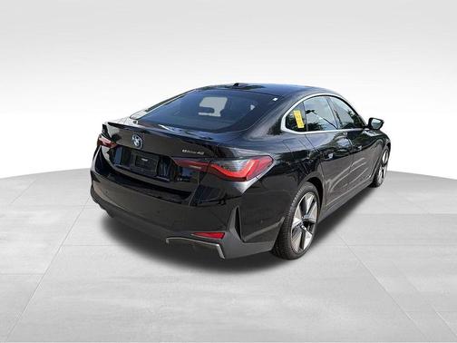 Black Sapphire Metallic 2023 BMW i4 Gran Coupe eDrive40