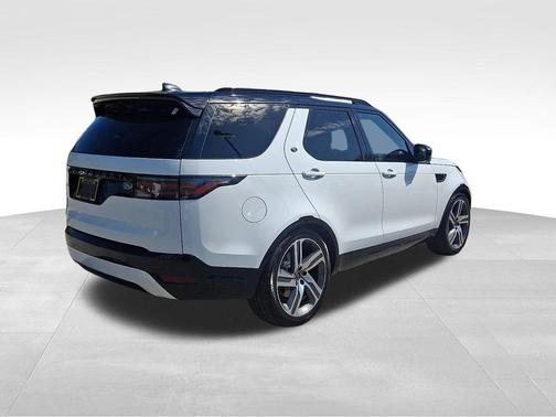 White 2023 Land Rover Discovery P300 S R-Dynamic