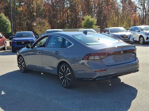 2023 Honda Accord Hybrid Touring