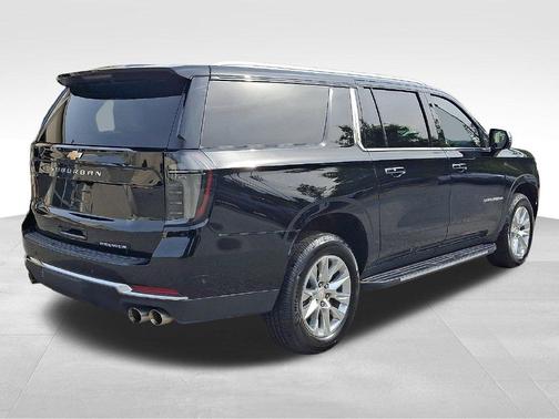 Black 2025 Chevrolet Suburban Premier