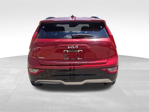 Runway Red 2023 Kia Niro EV Wind