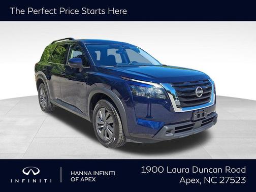 Deep Ocean Blue Pearl 2024 Nissan Pathfinder SV 4WD