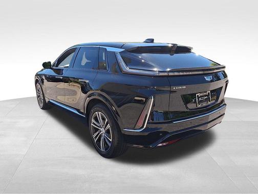 Stellar Black Metallic 2024 Cadillac LYRIQ Luxury