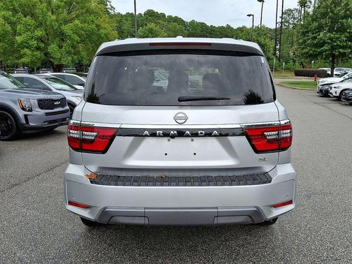 2023 Nissan Armada SL 2WD