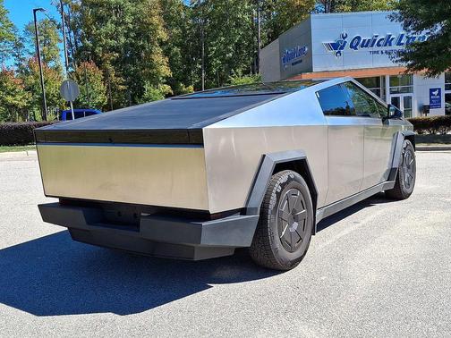 2024 Tesla Cybertruck All-Wheel Drive