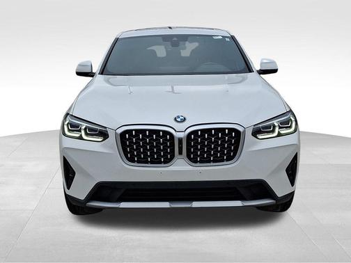 2023 BMW X4 xDrive30i