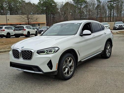 2023 BMW X4 xDrive30i